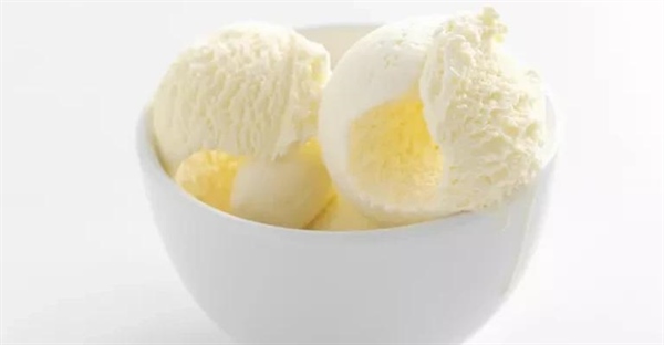 بستنی کیسه ای: طرز تهیه آسان و سریع بدون دستگاه + آموزش تصویری