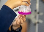 محاسبه تیتراسیون اسید و باز: راهنمای گام به گام و مثال‌های کاربردی