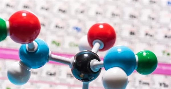 شعاع اتمی و یونی: تفاوت‌ها، روندها و هر آنچه باید بدانید