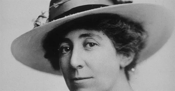 جنت رنکین: زندگی‌نامه اولین زن راه یافته به کنگره آمریکا