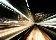 چه می شد اگر می توانستیم سریعتر از نور سفر کنیم ؟