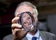 ژلاتینی که گلوله را در هوا متوقف میکند!