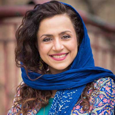 خوشحال باش نه بخاطر اینکه همه چیز خوب است بخاطر اینکه شما می توانید بخش خوب هر چیز را ببینید