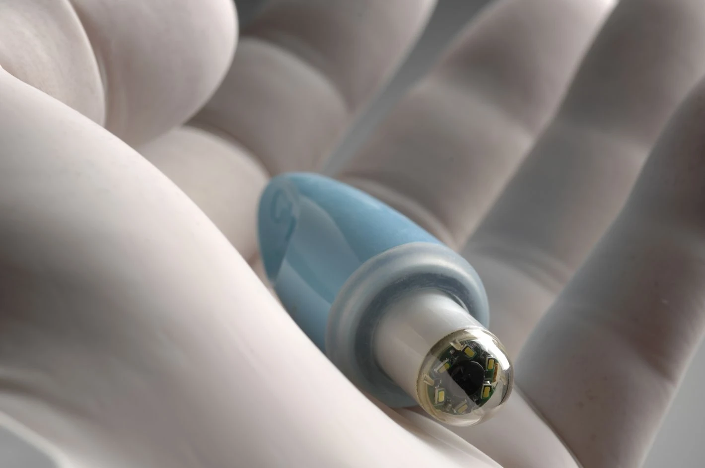 کپسول دوربین‌دار