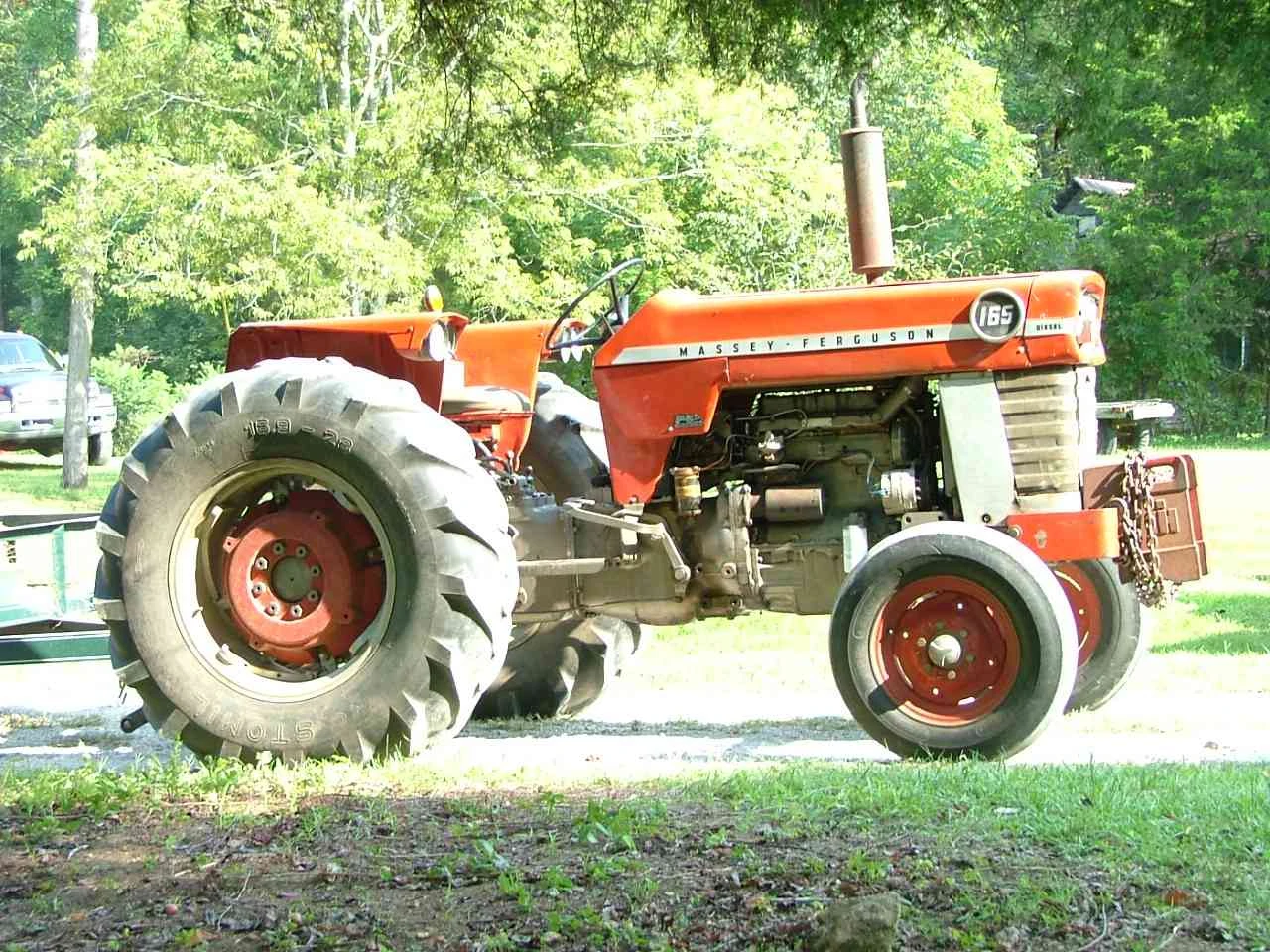 تراکتور قدیمی تنسی