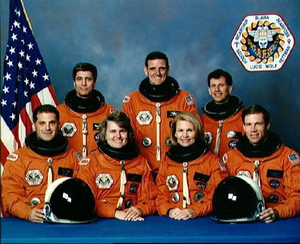 تصویر گروه ماموریت STS-58، 1993