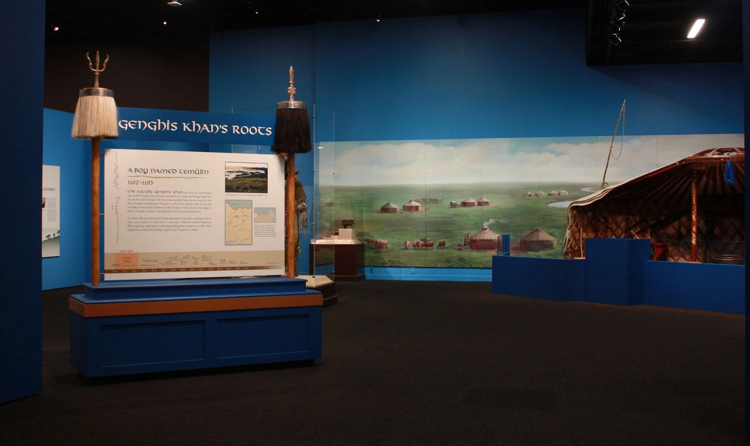 دشت‌های مغولستان و فضای داخلی یورت