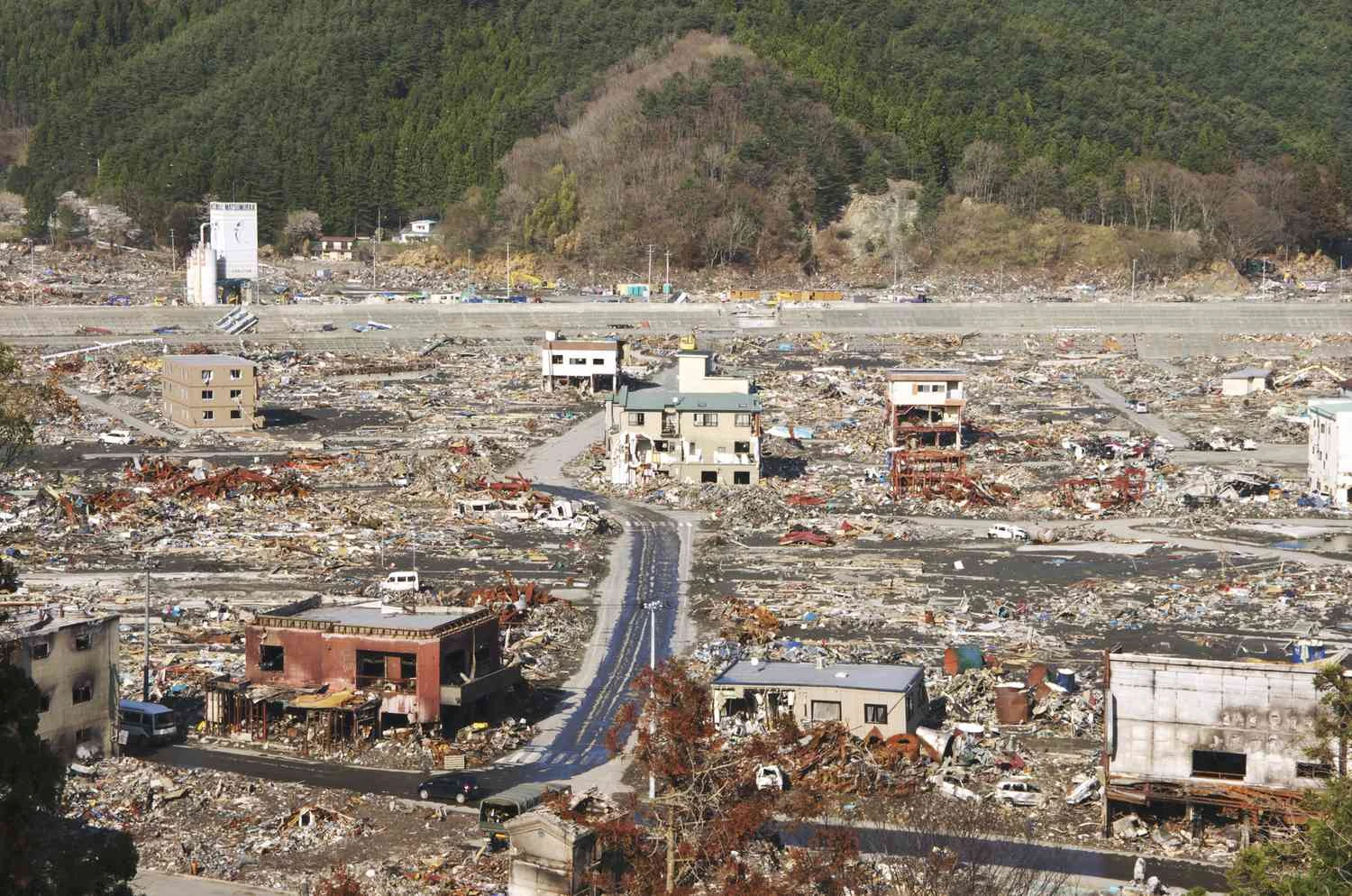شهری که بر اثر سونامی در ژاپن ویران شد