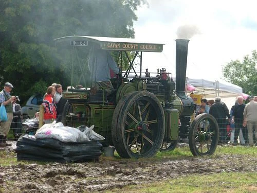 تراکتور بخار