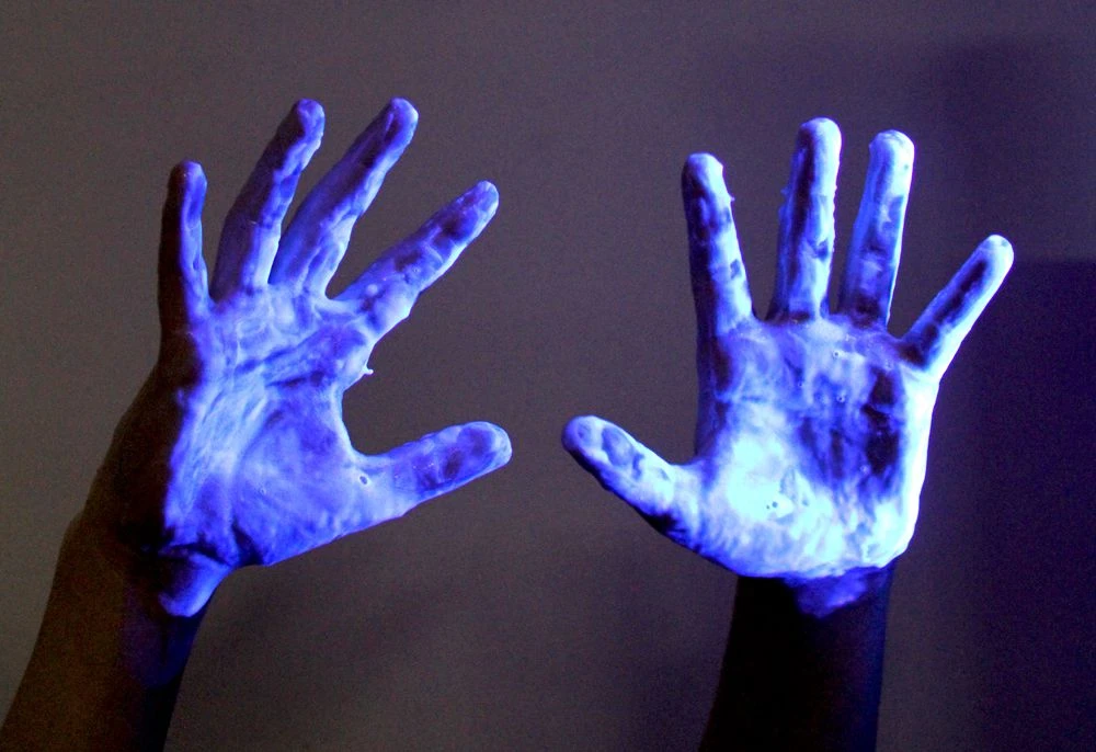 مواد شوینده و درخشش